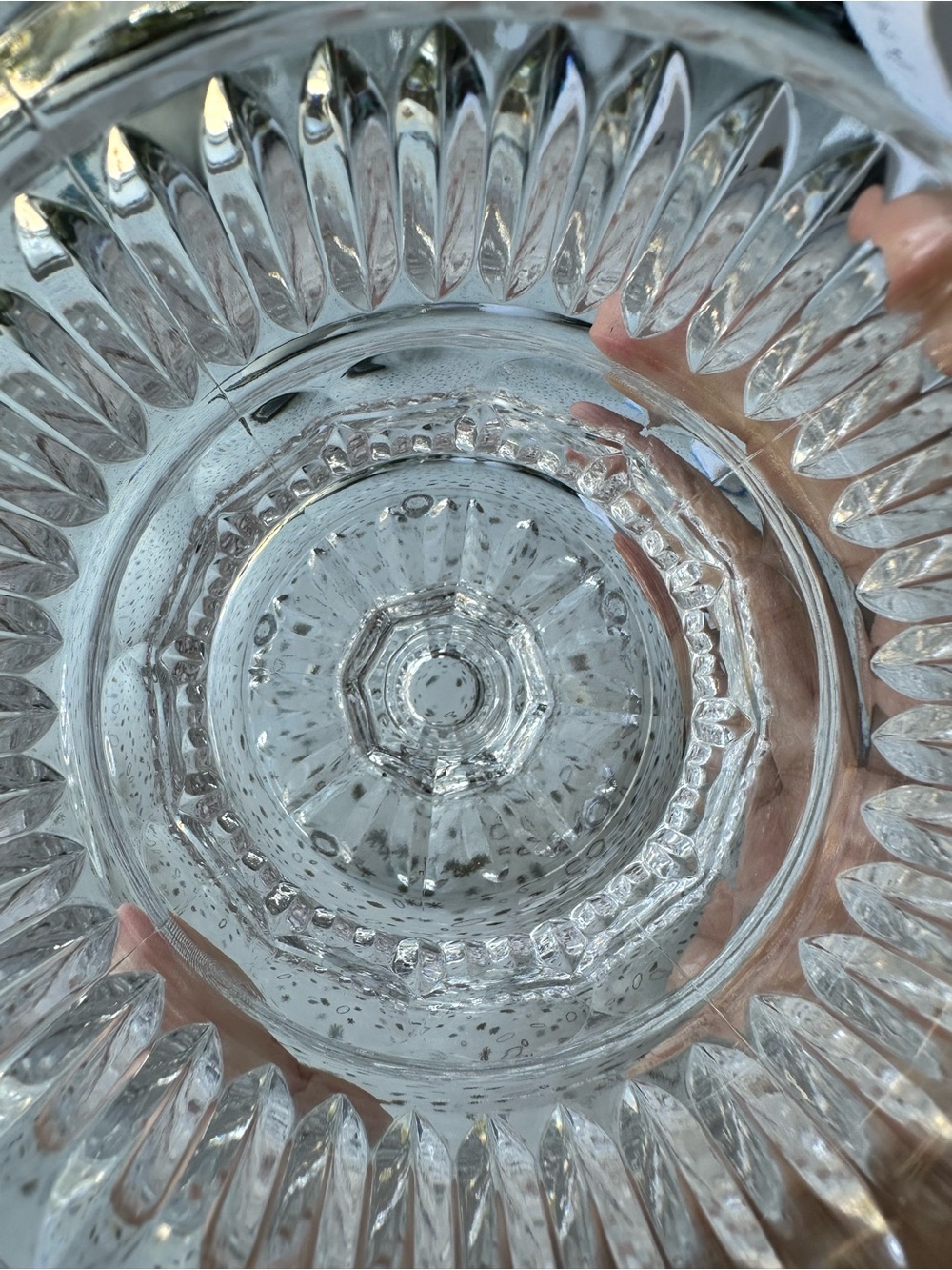 Fifth Avenue Princeton Crystal Hurricane Candle Holders - Pair - Picture 5 of 7